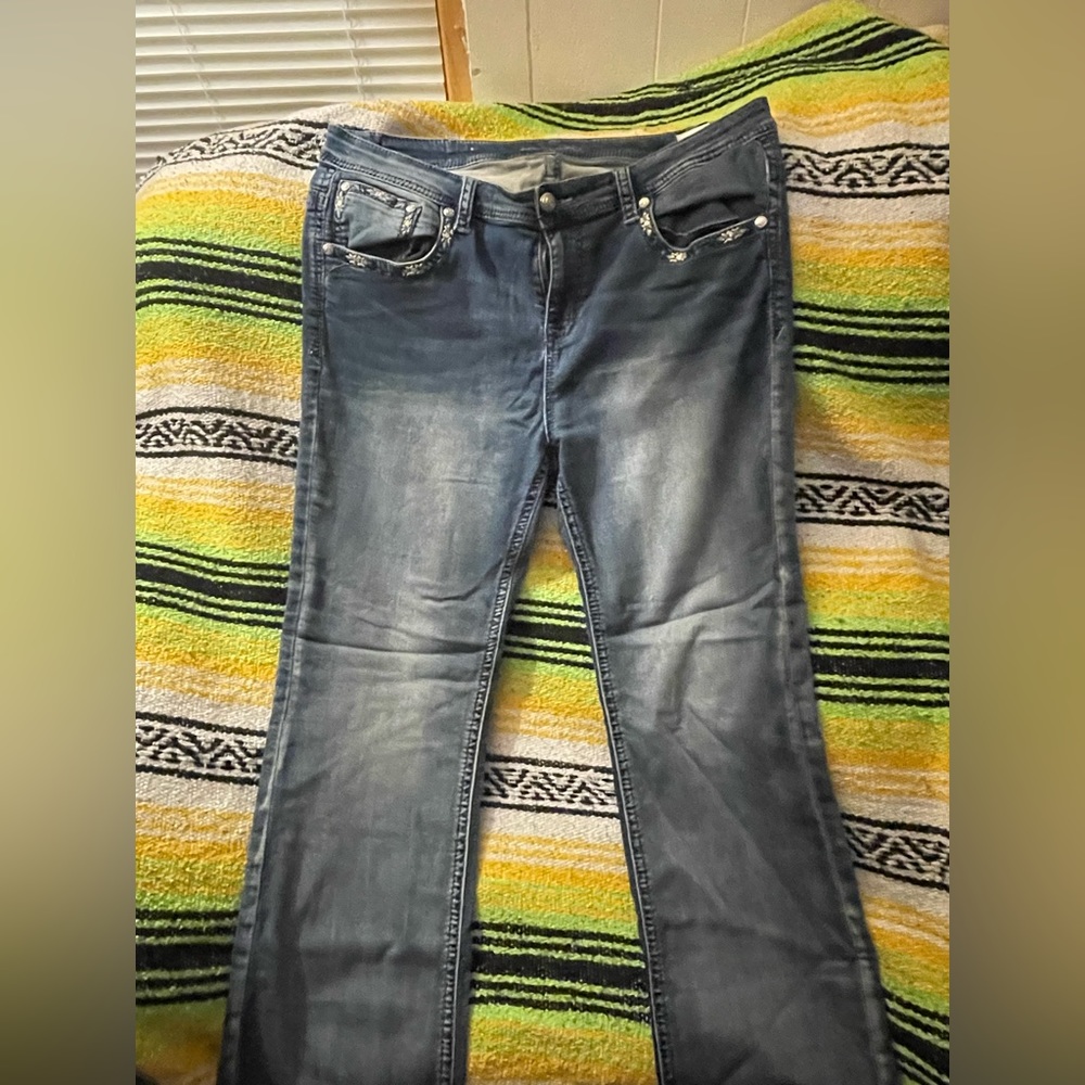 Grace in LA Jeans